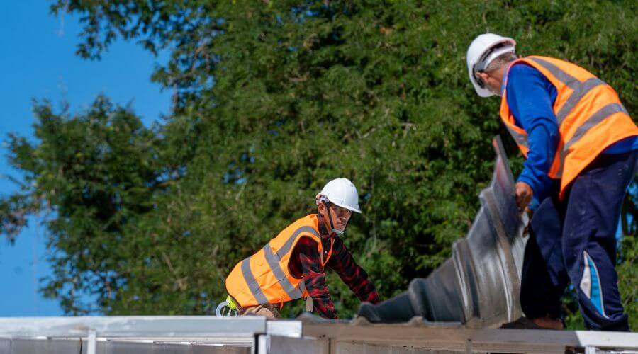 Professional residential roofers in Caledonia, MO